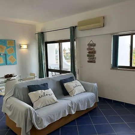 Apartment T1 Oura - 300m Da *